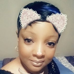 Meet your Posher, Wendie